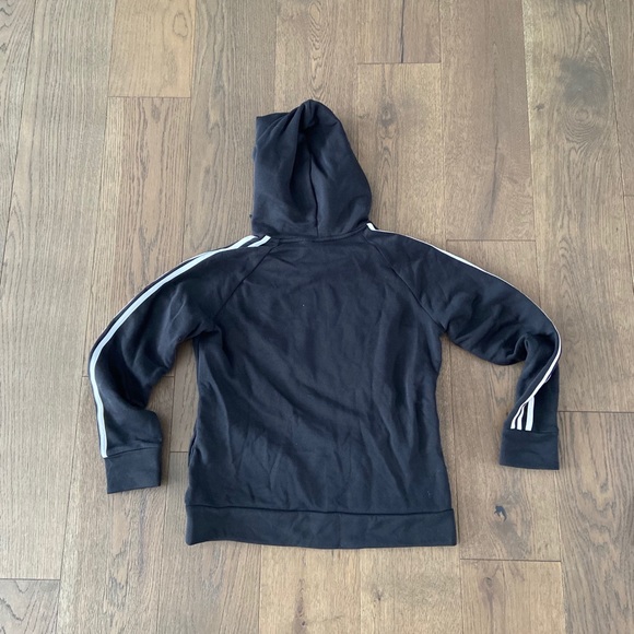 Adidas sweater - Picture 2 of 2